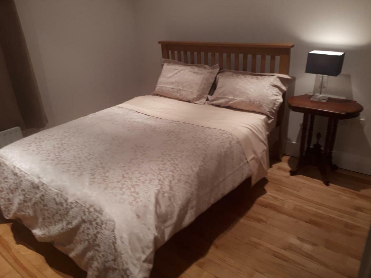 Luxurious Penthouse Apartment 1 , City Centre Kilkenny Exterior photo
